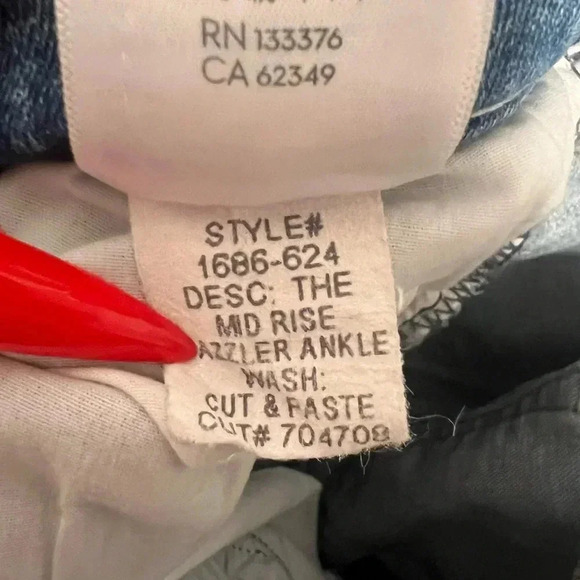 Mother The Mid Rise Dazzler Ankle in Cut & Paste Jeans Size 25 $228 - Picture 6 of 7